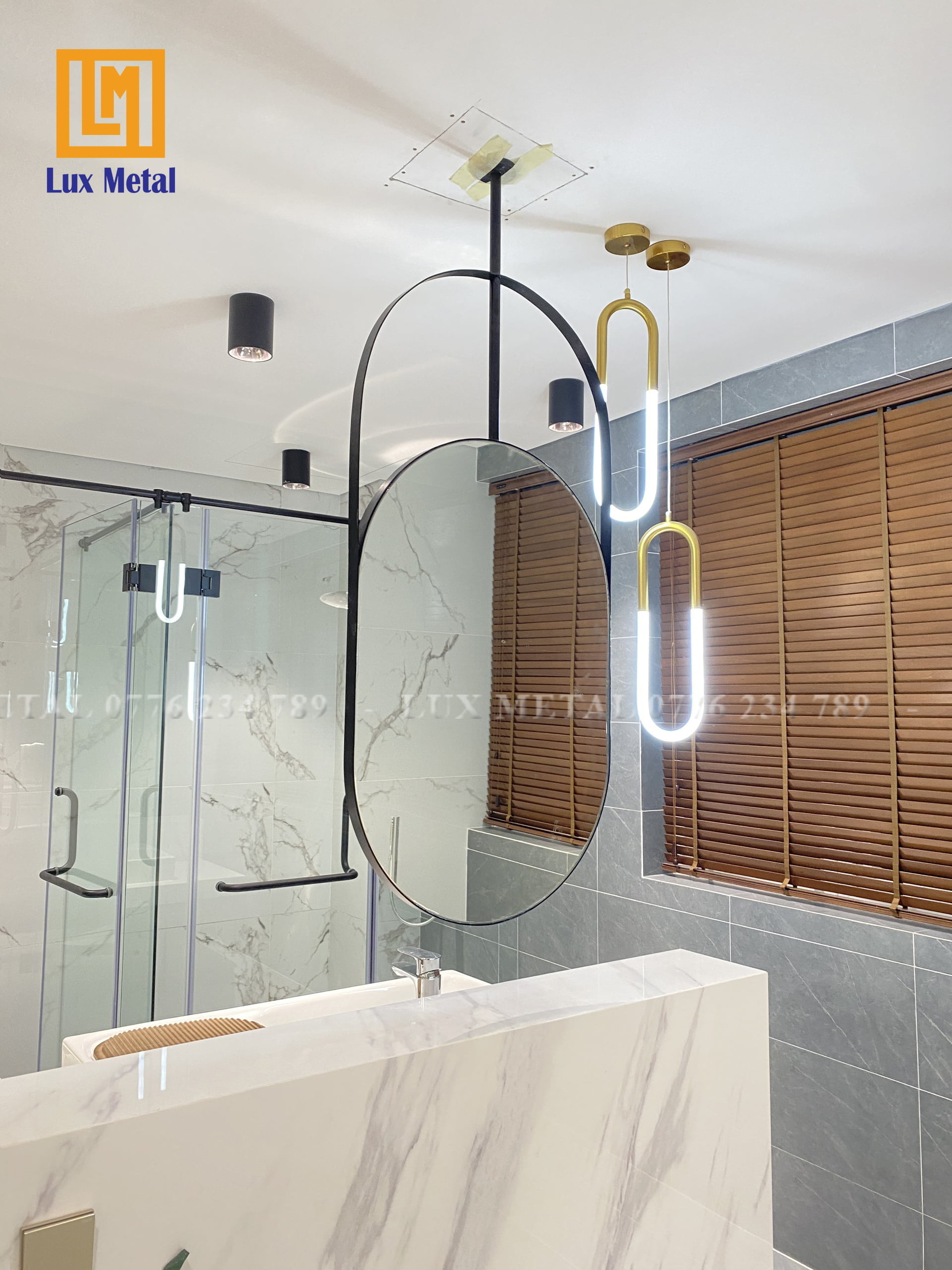 Gương soi toàn thân khung viền inox mạ vàng Gương viền inox trang trí phòng tắm