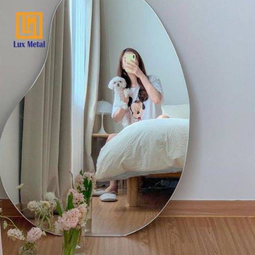 GƯƠNG SOI TOÀN THÂN HÌNH QUẢ XOÀI VIỀN TRẦN