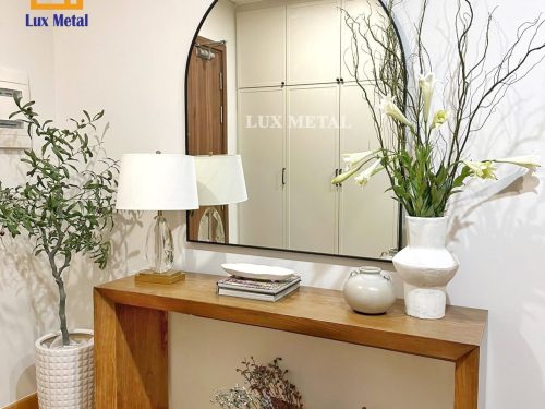 GƯƠNG VÒM VIỀN ĐEN TREO TƯỜNG TRANG TRÍ PHÒNG KHÁCH