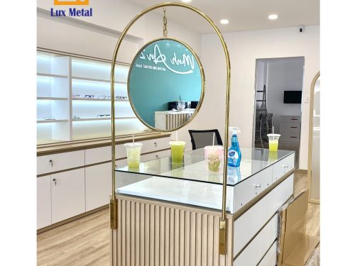 GƯƠNG 2 MẶT KHUNG INOX MẠ PVD CÓ MÓC XÍCH TREO